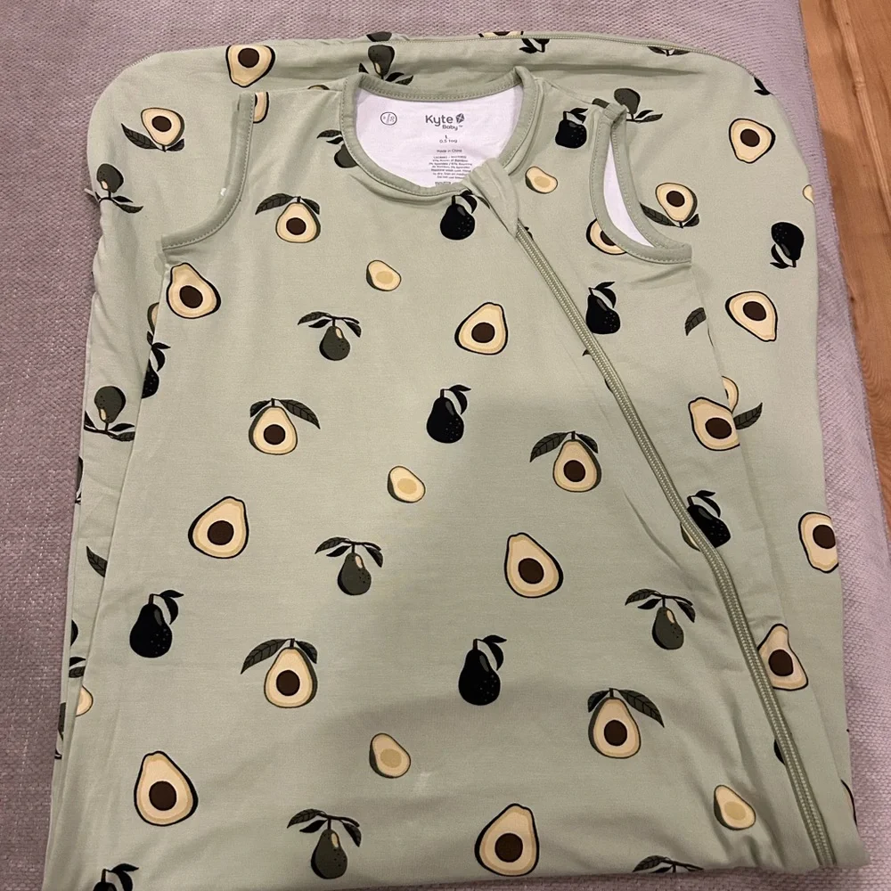 Kyte BABY Light Sage Avocado Print Sleep Sack
